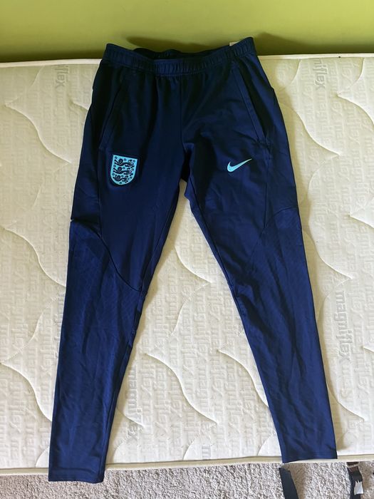 Горница и долница на Англия