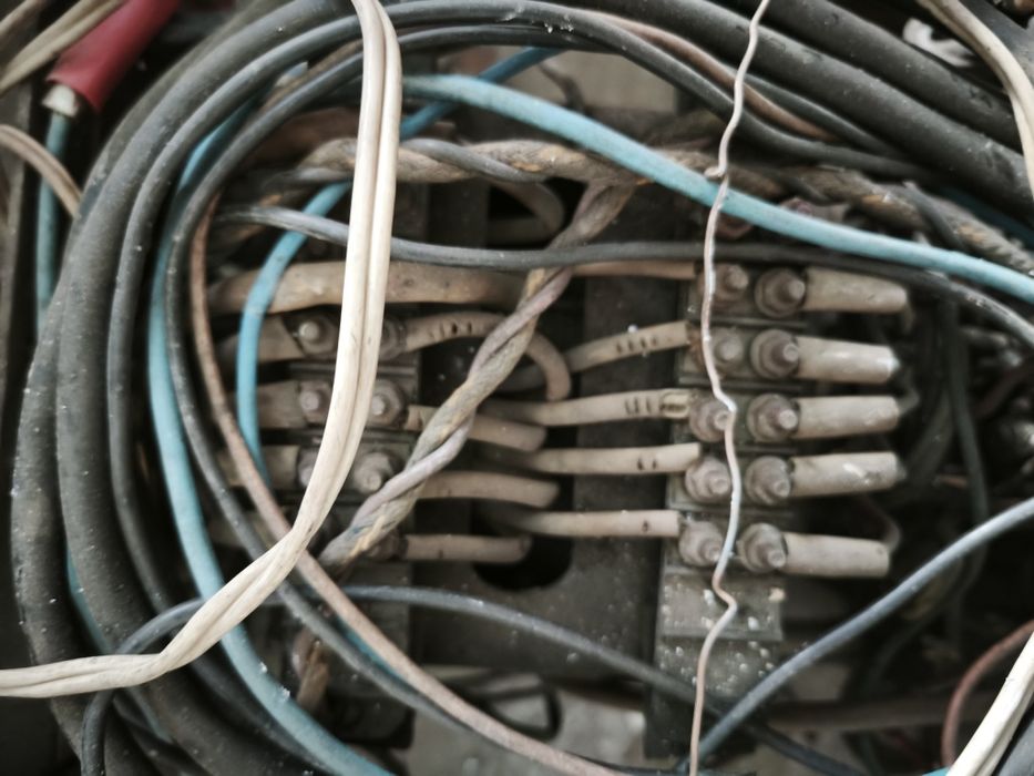 Зарядное устройство