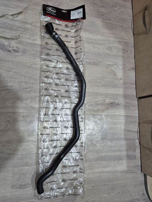 Патрубок охлаждения БМВ Е46