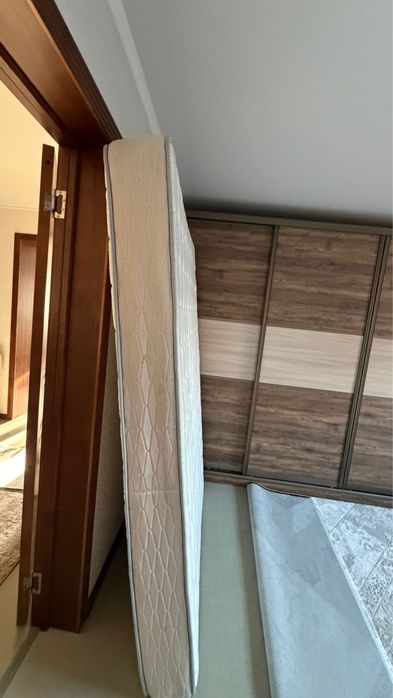 Матрас бу продам