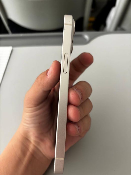 Продаю айфон 12 128 гб