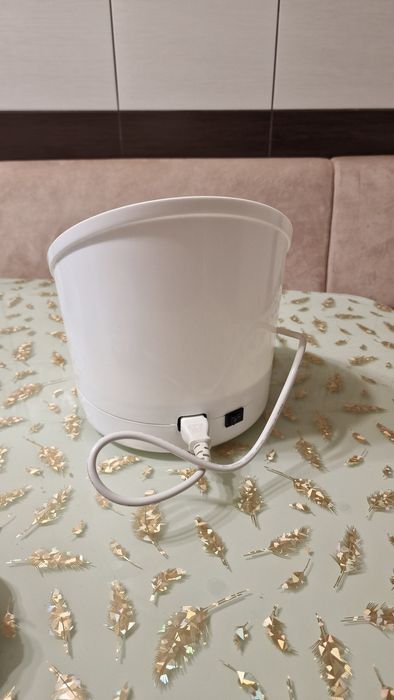 Vand Sterilizator biberoane/suzete,marca Chicco
