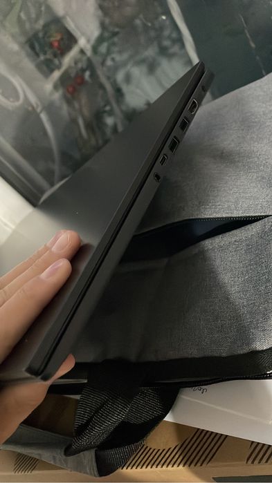 Продам ноутбук срочно