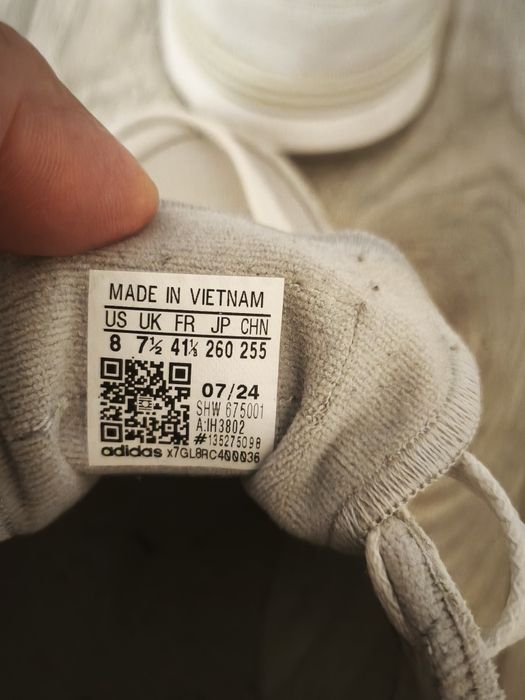 Маратонки Adidas 41 1/2