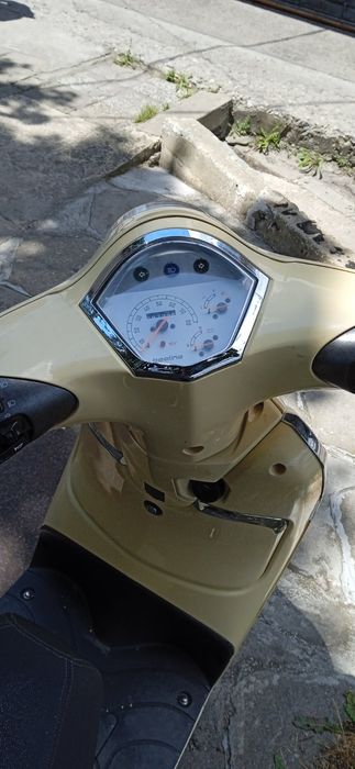 Продавам скутер Memory