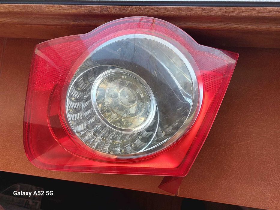 Triplă/stop/lampă  dreapta spate caroserie Passat B6 din 2006