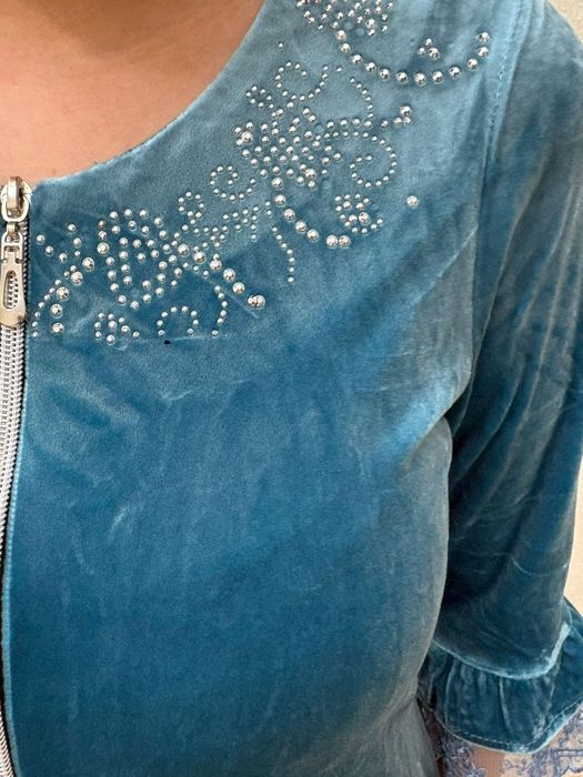 Велюровый халат .