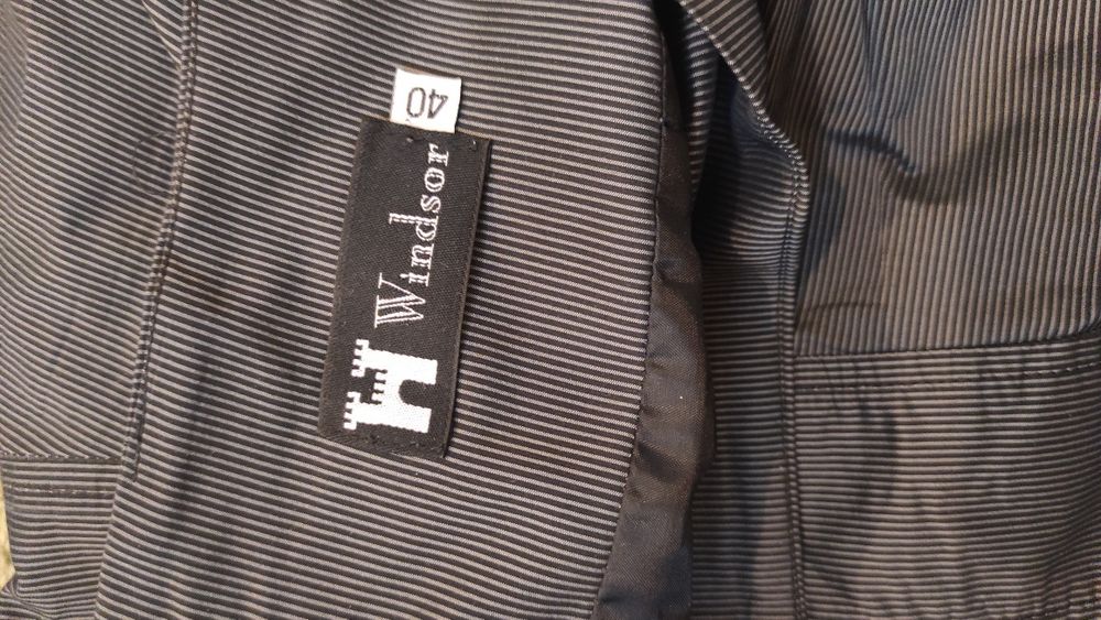 Дамска пола размер 40