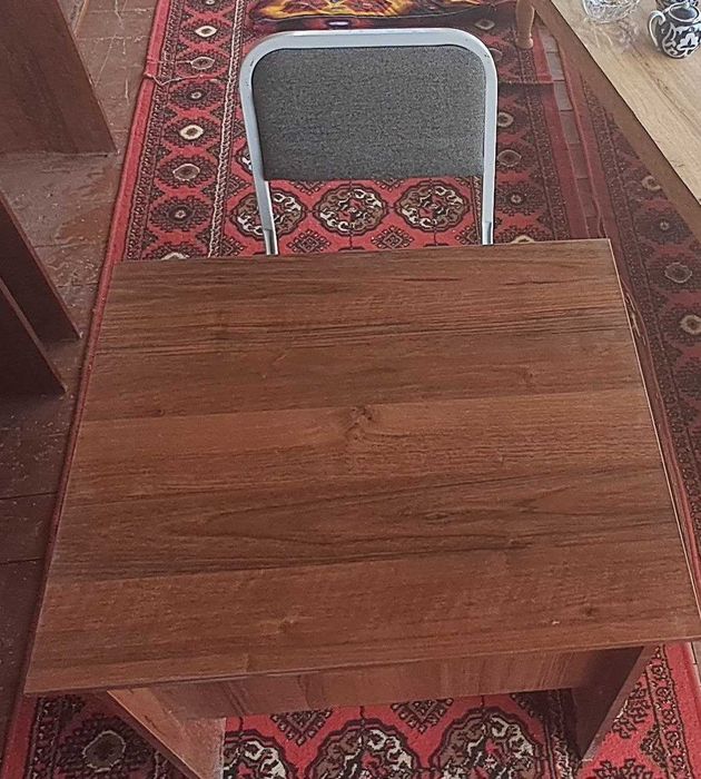 O'quv markaz jihozlari sotiladi, Parta, kursi