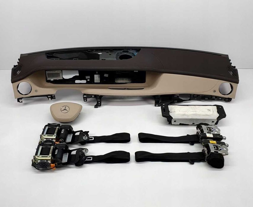 Арматурно табло аирбег колани airbag Mercedes S W222 кожа