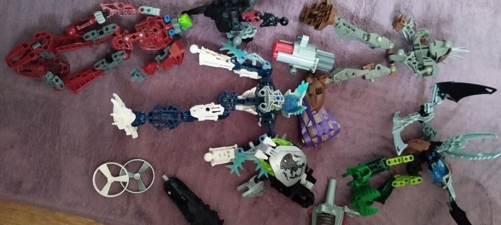 Роботи Лего  bionicle