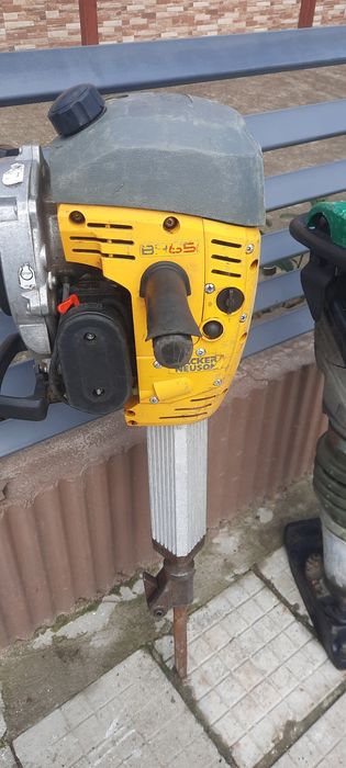 Бензинов Къртач Wacker Neuson bh65 и Тръмбовка