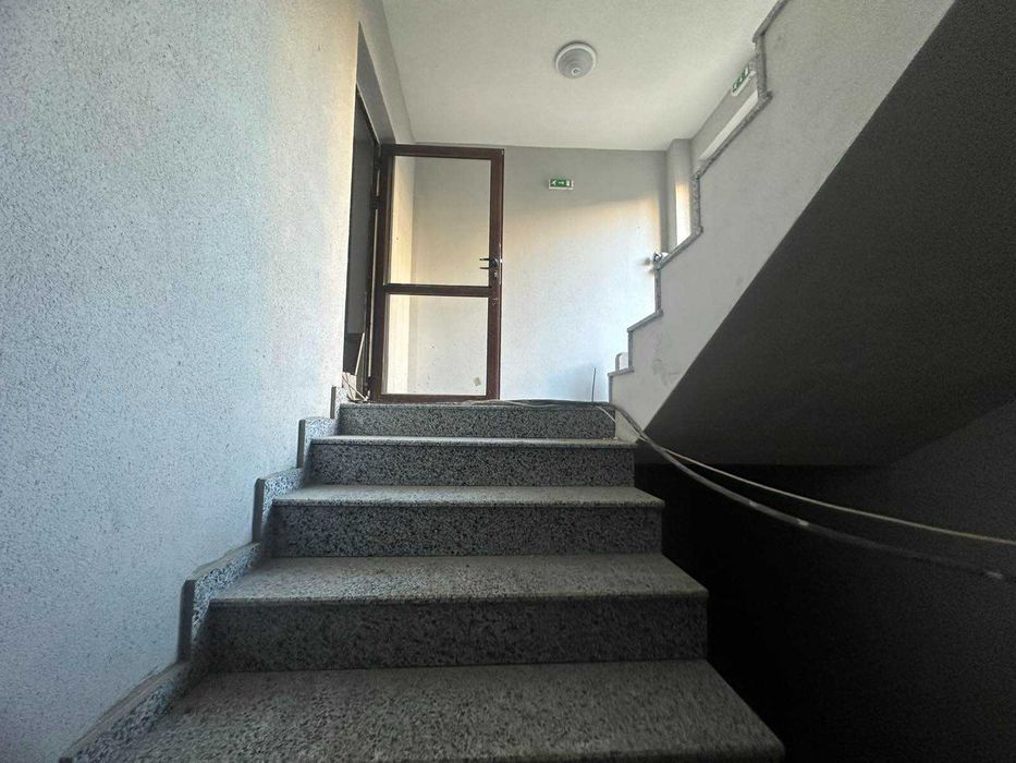 Продава се Четиристаен апартамент в Велико Търново, Акация - 135 кв.м за 1052 €/кв.м - Снимка #7