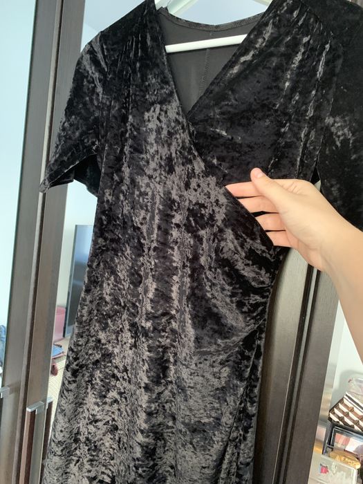 Rochie neagra catifea