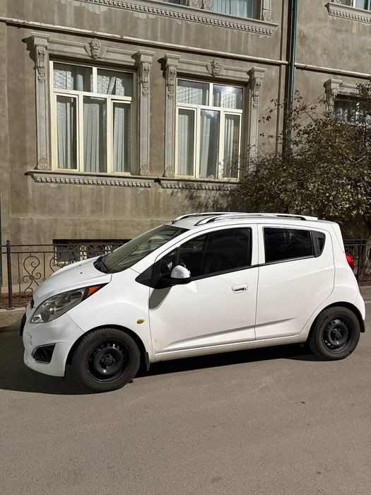 Spark avtomat 2017 benzin