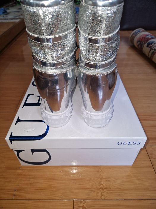 Ghete de iarnă Guess, măr.39, originale,stare f bună