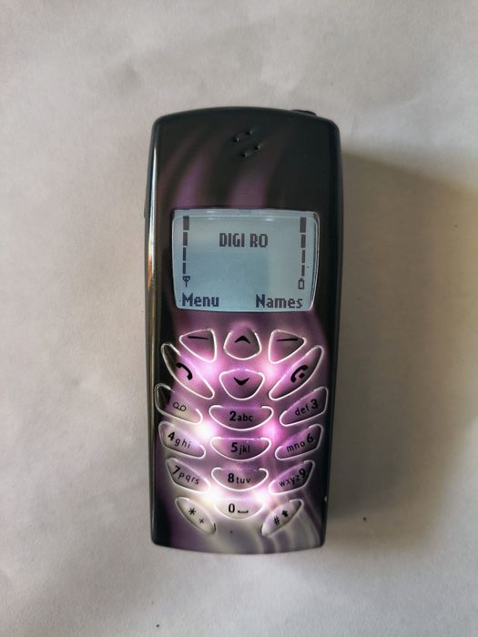 Nokia 8310 ( decodat)