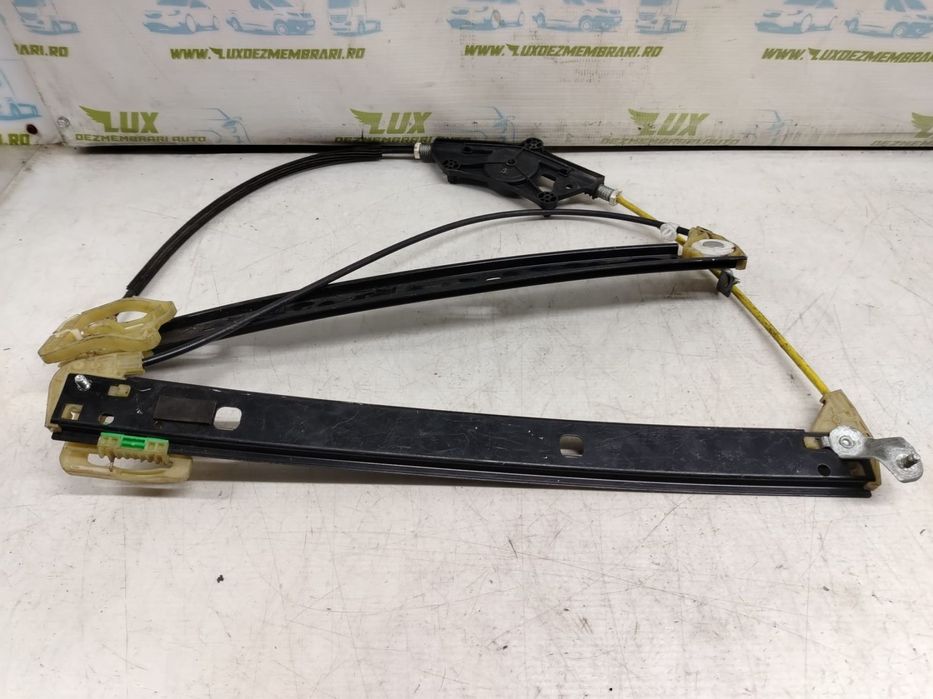 Macara geam dreapta fata 8w0837462 Audi A4 B9 [2015 - 2020]