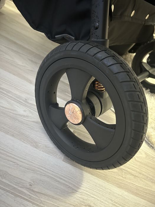 Бебешка количка Chipolino Инфинити 3в1