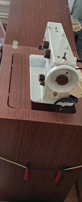 Швейная машина "Чайка"