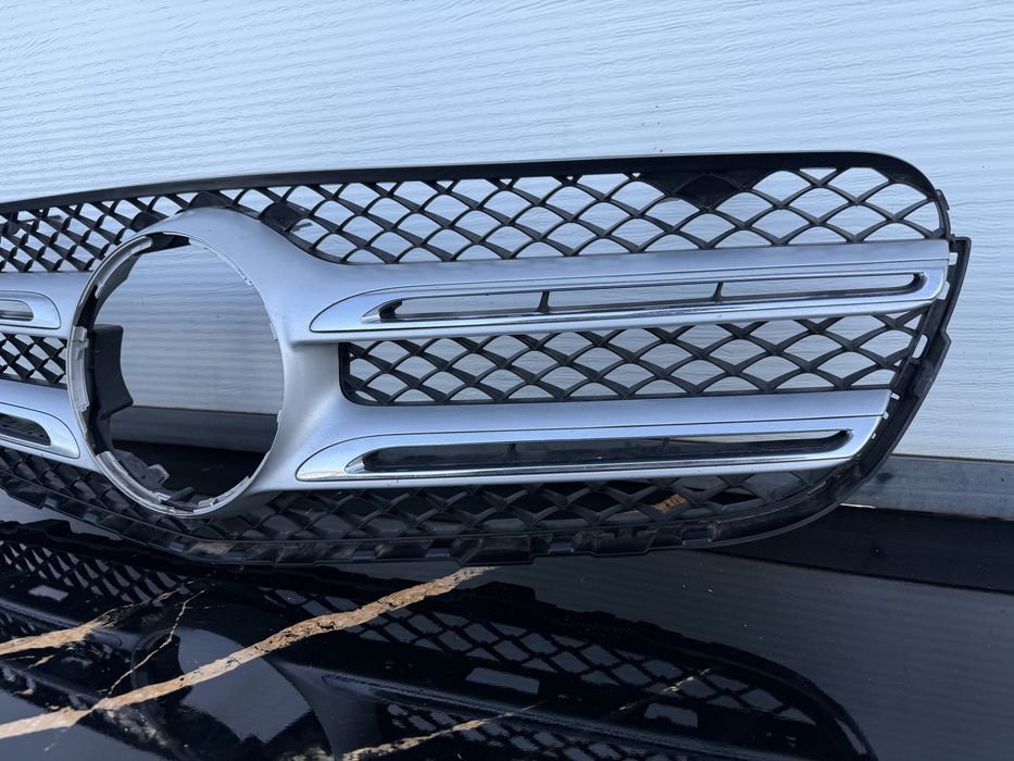 Оригинална решетка за мерцедес Mercedes GLC W253
