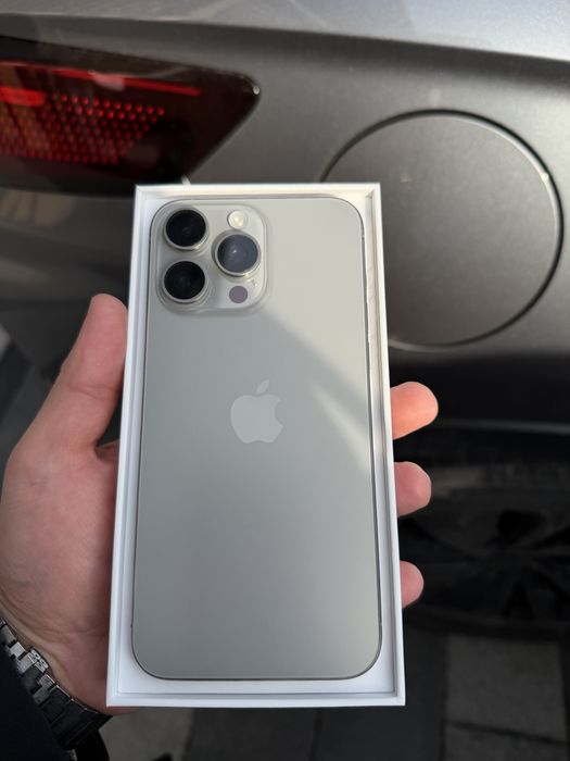 Iphone 15 pro max 512gb e-sim Natural Titanium