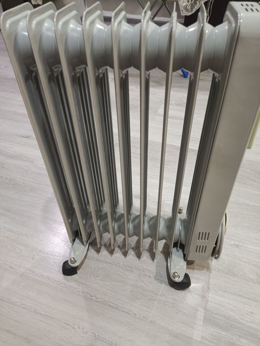 Продам радиатор (обогреватель)