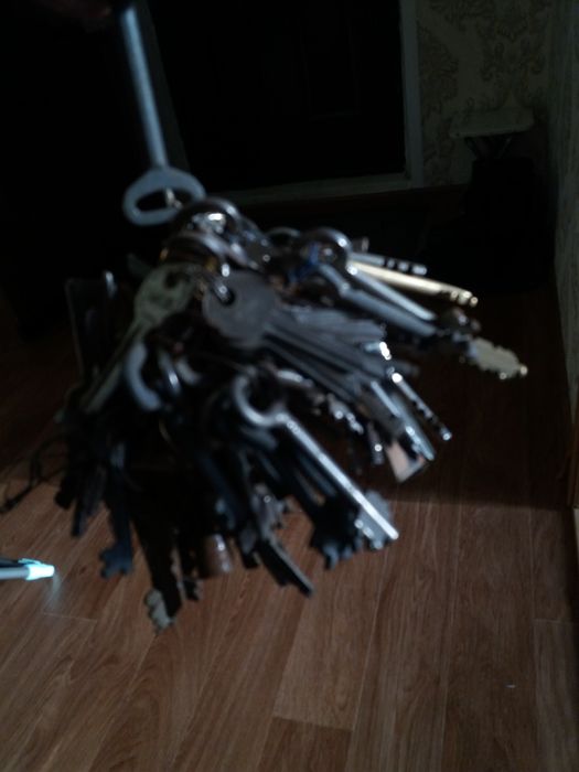 Продам ключи разные