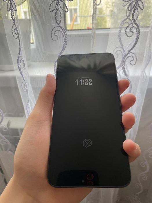 Обменяю Samsung S23+ 256ГБ