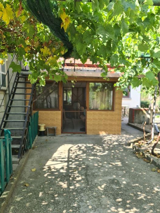 Къща, 90 кв.м, Левски