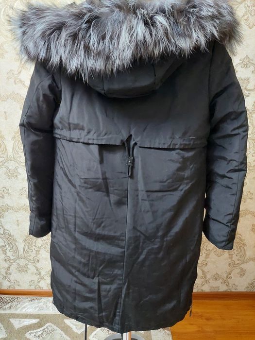 Продам зимнюю куртку