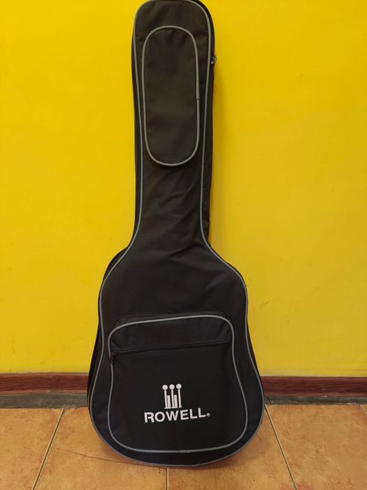 Гитара акустическая Adagio со встроенным звукоснимателем