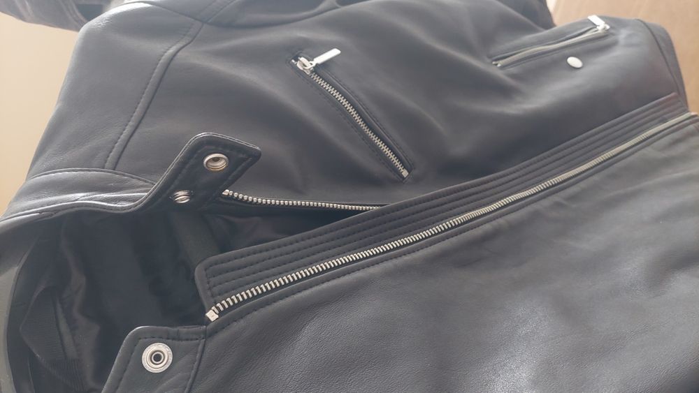 Мужская кожанная куртка