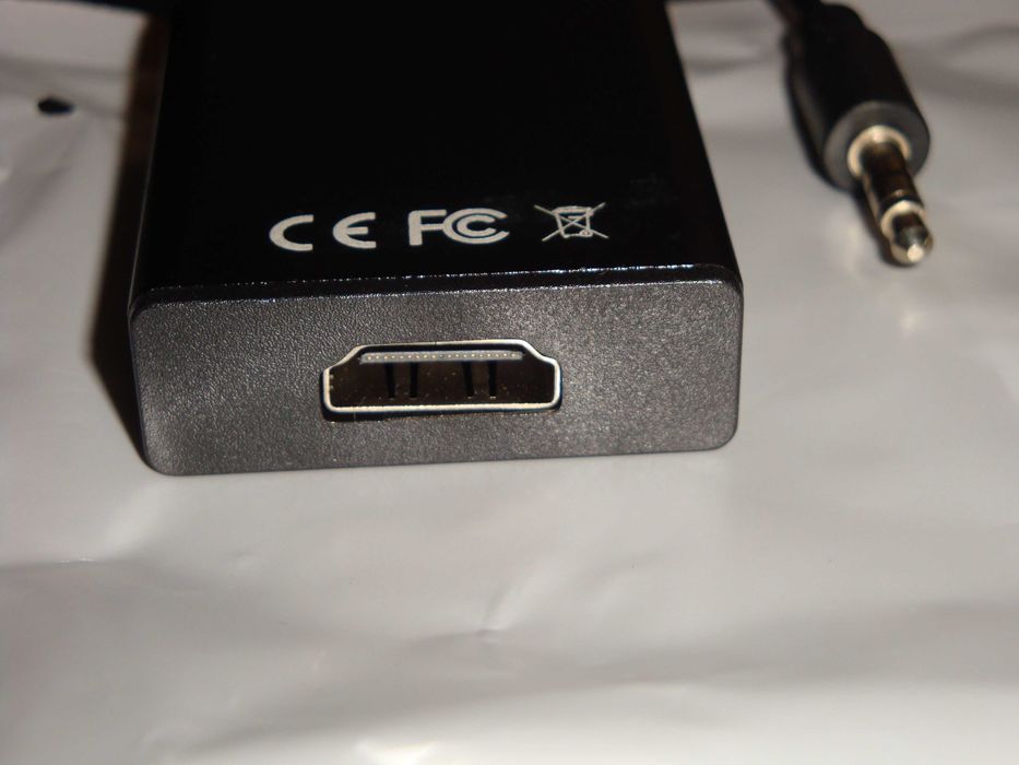 adaptor video convertor VGA + audio jack - HDMi out