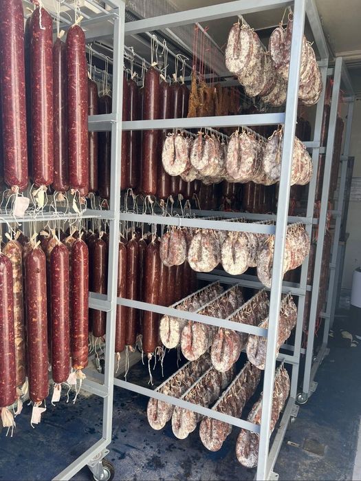 Сушилня за мезета,салами, колбаси и д-р