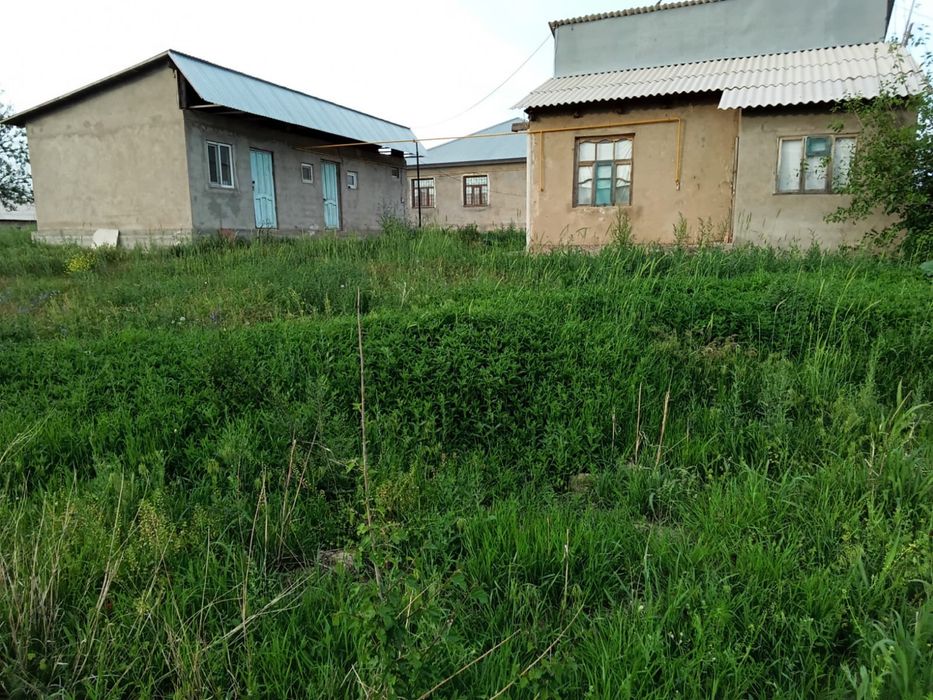 Времянка 2 бөлмелі+кухня, прихожка. 25 соттық жерімен