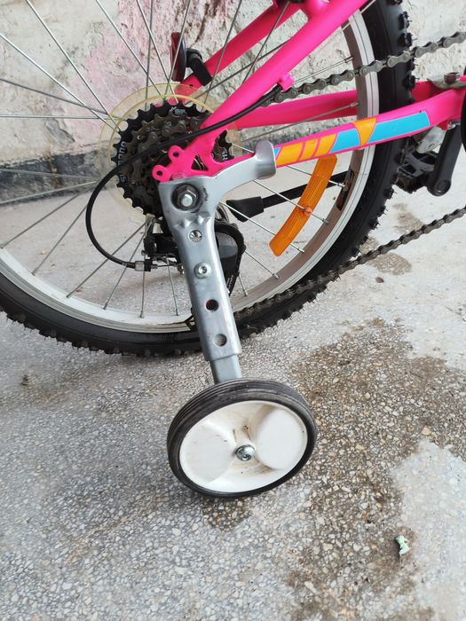 Детско дамско колело, в много добро състояние!