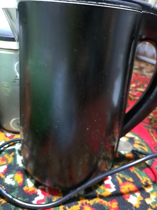 Электрический чайник , термос рабочие