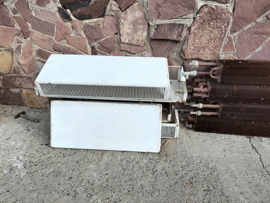 Продам батареи в хорошем состоянии