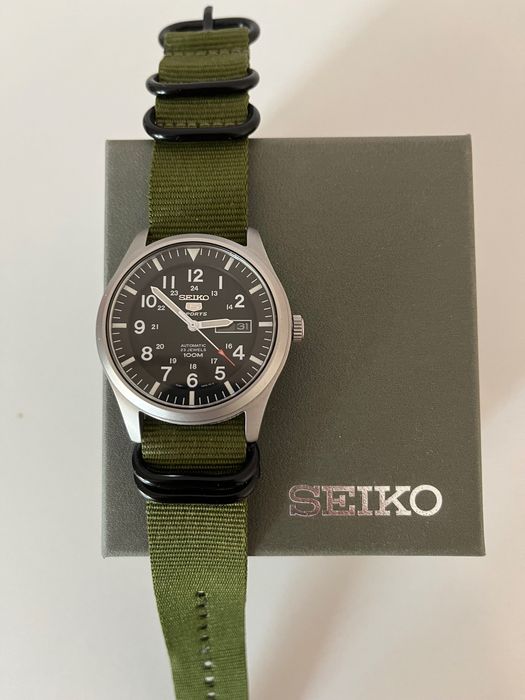 Seiko 5 Sports automatic
