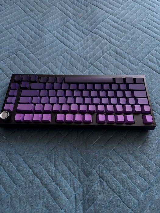 Продам клавиатура EWEADN X75 Gradient фиолетовый