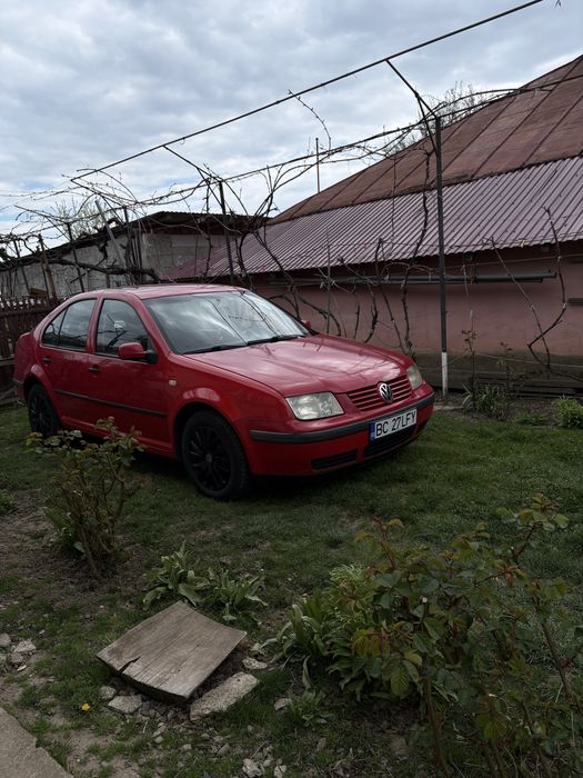 VOLKSWAGEN Bora 2000 — imagine 4