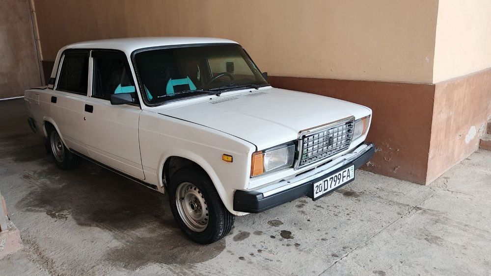 2107 jiguli 2009 sotiladi