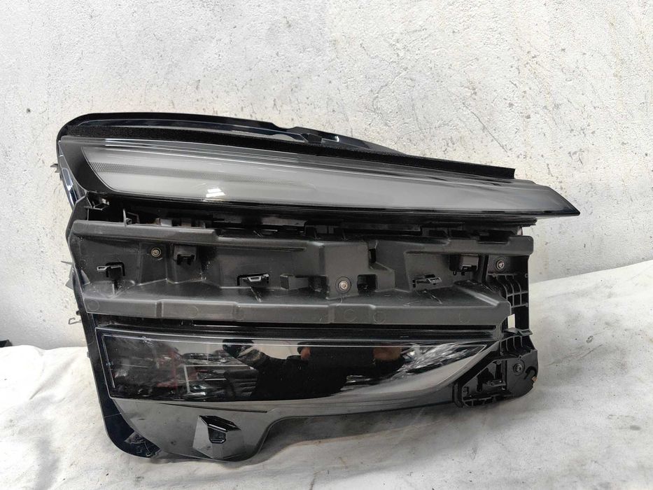 Оригинален фар Тесла  Tesla Y Full Led 24-