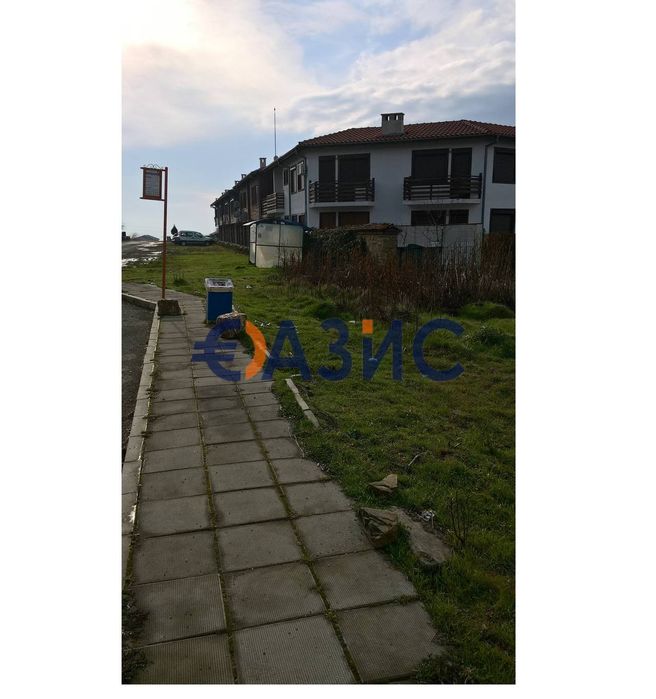 Парцел в регуляция на главен път по пътя за Кошарица, местност Драката