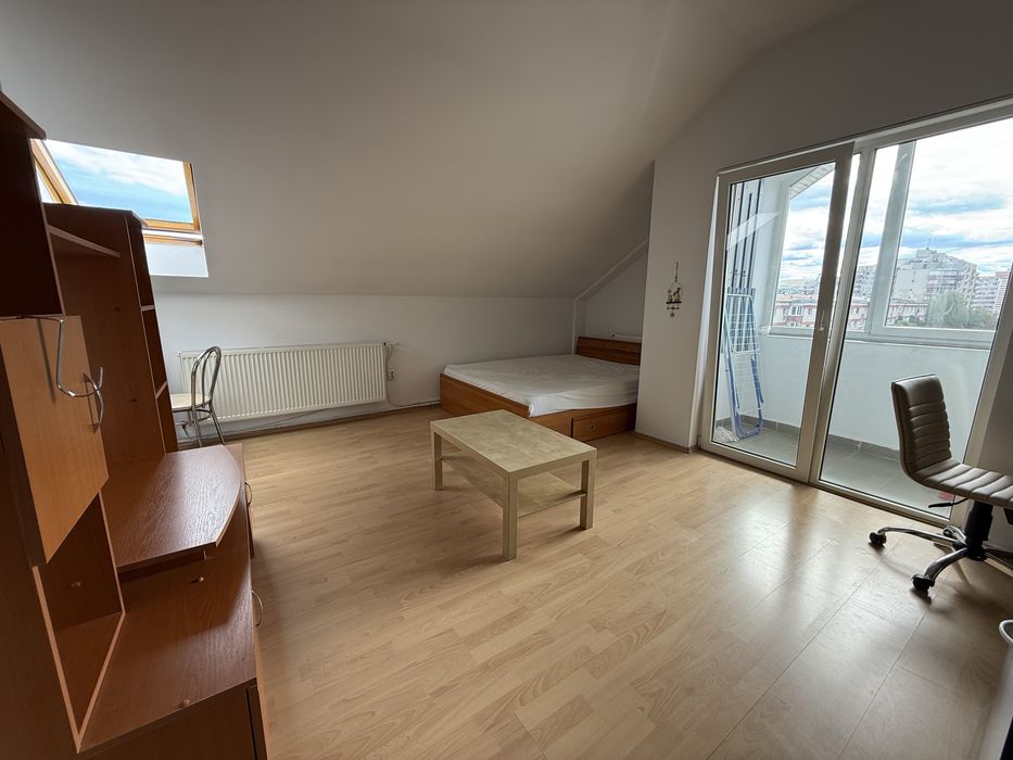 Garsoniera zona Fantanele, cu balcon