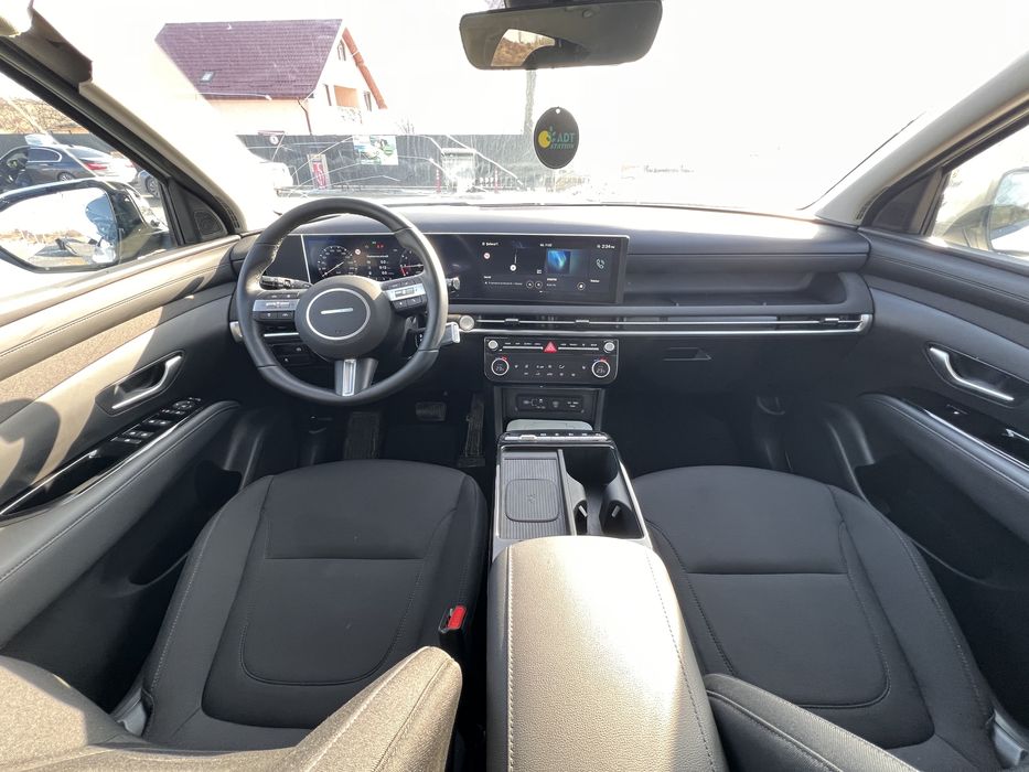 Hyundai Tucson Hybrid 1.6 benzina + hibrid 10.2025- 7000 km Avariat