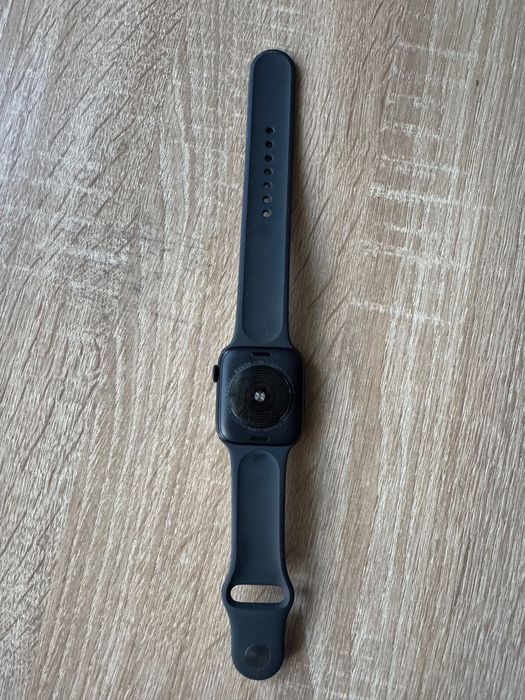 Apple Watch SE 2 44m