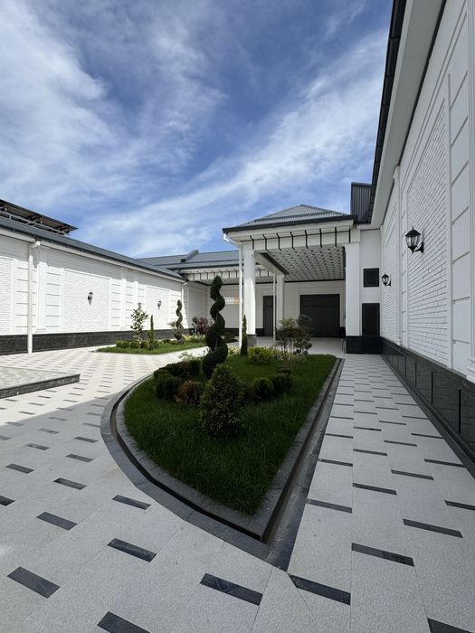 Премиум Ховли сотилади