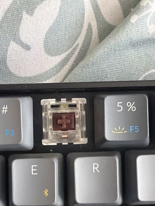 Keychron K12 wireless / Bluetooth